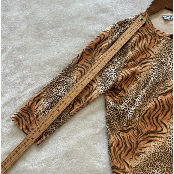 Vintage IRKA Womens Cardigan Medium Silk Blend Knit Animal Print Leopard Cheetah - Picture 9 of 11
